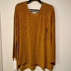 Gold/Mustard lightweight sweater tunic with beautiful detailed back